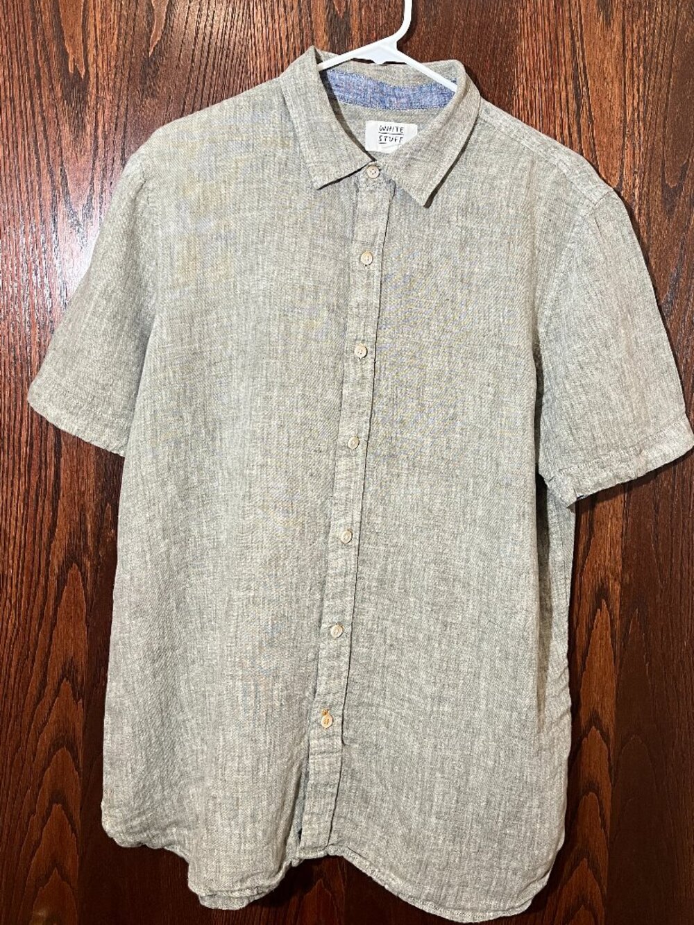 100% Linen short sleeve button down - sage green - men's L
